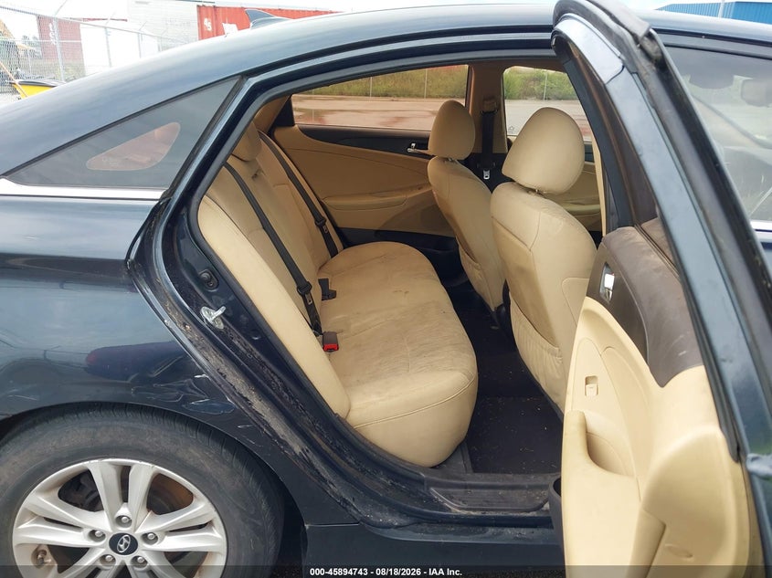2013 HYUNDAI SONATA auction photo 8