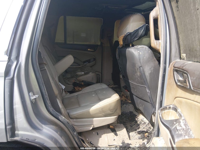 2019 GMC YUKON auction photo 8