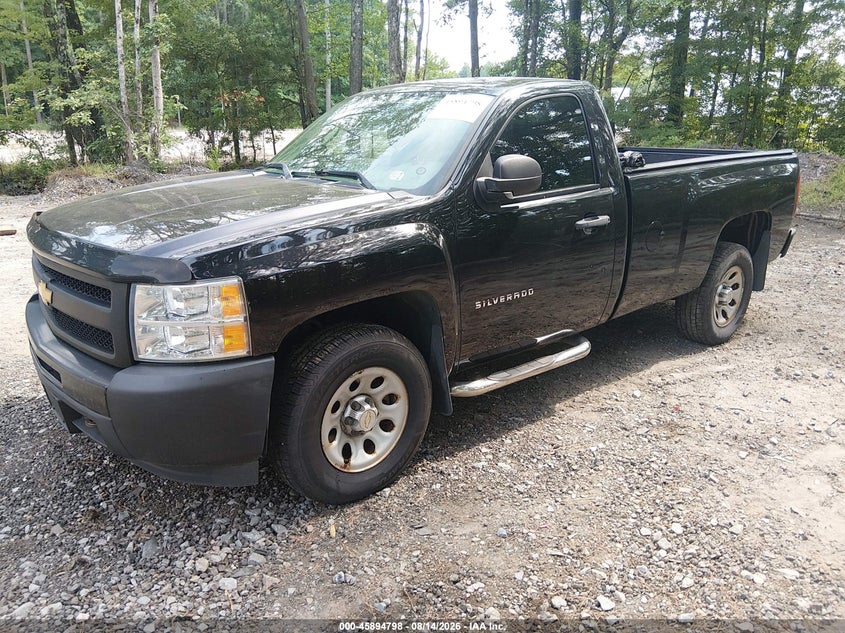 2013 CHEVROLET SILVERADO 1500 auction photo 2