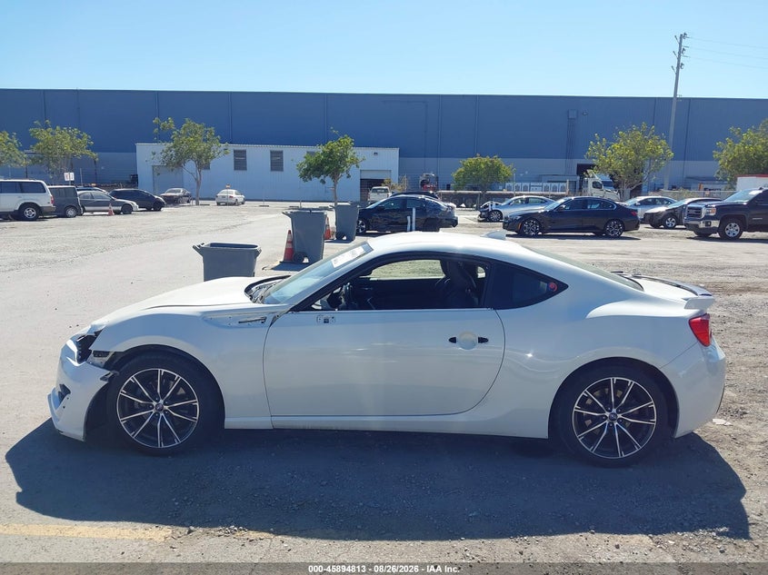 2017 SUBARU BRZ LIMITED · Photo 15