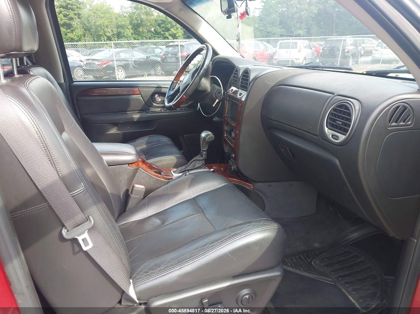 2005 GMC ENVOY auction photo 5