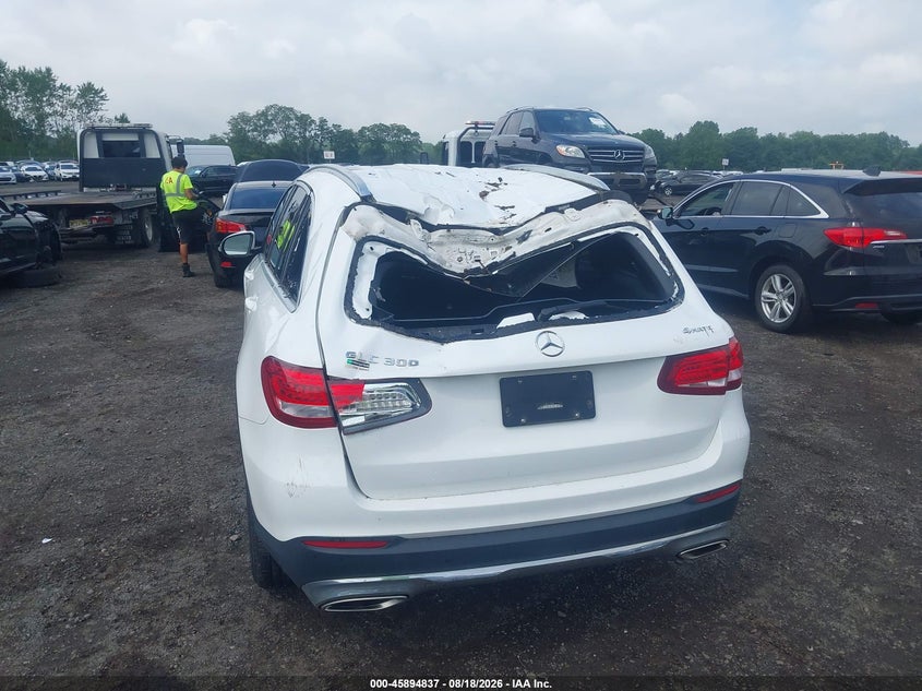2019 MERCEDES-BENZ GLC 300 auction photo 6