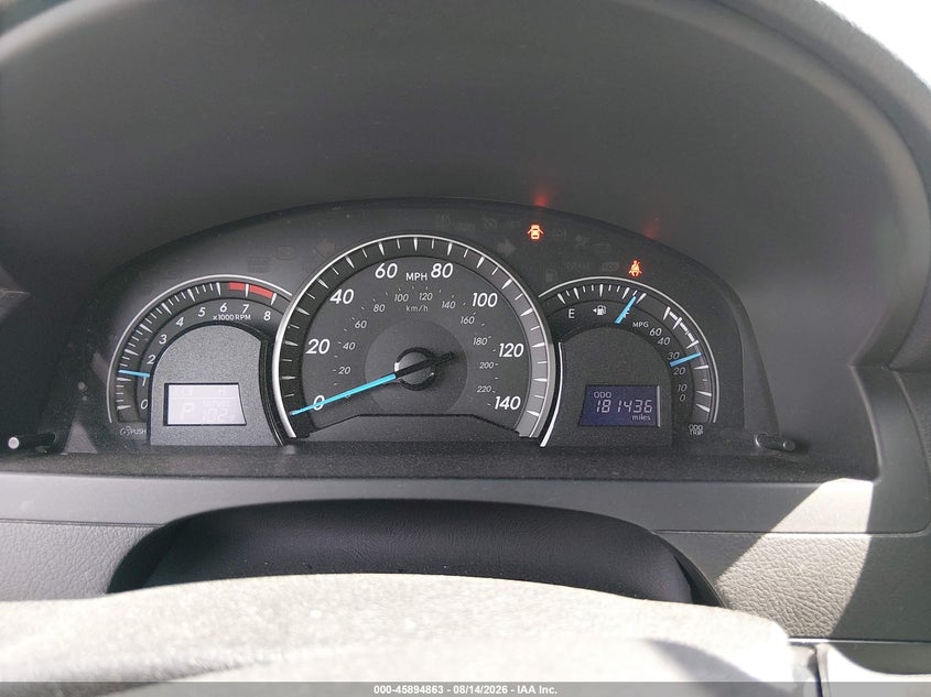 2013 TOYOTA CAMRY auction photo 7