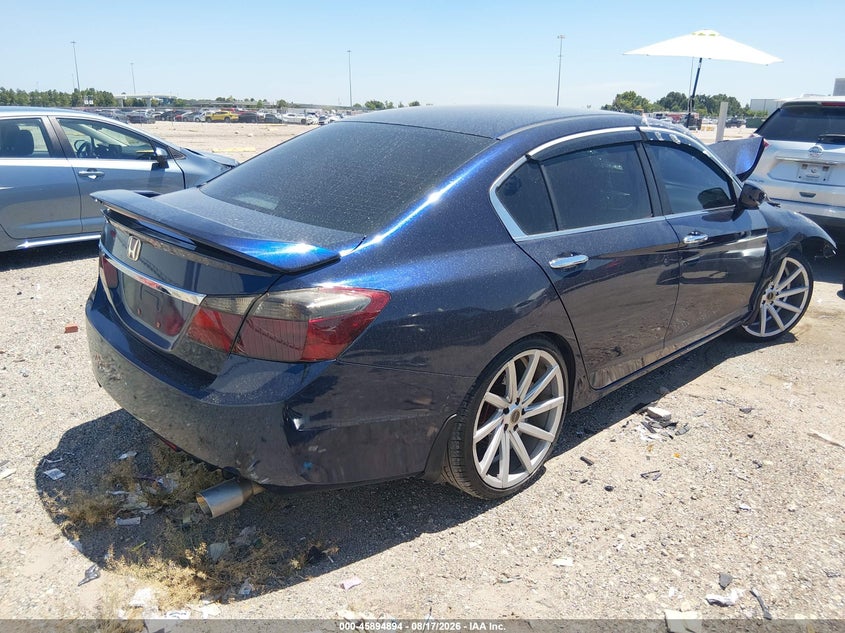 2015 HONDA ACCORD auction photo 4