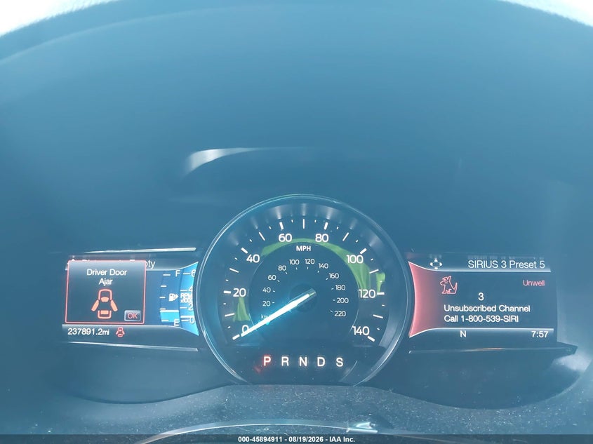 2017 FORD EXPLORER auction photo 7