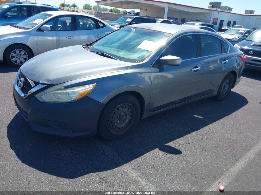 2016 Nissan Altima, Normal Wear & Tear, IAAI, VIN 1N4AL3AP2GC134824 — photo 2