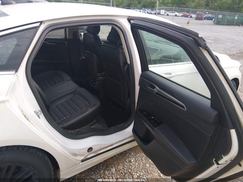 2016 FORD FUSION auction photo 8