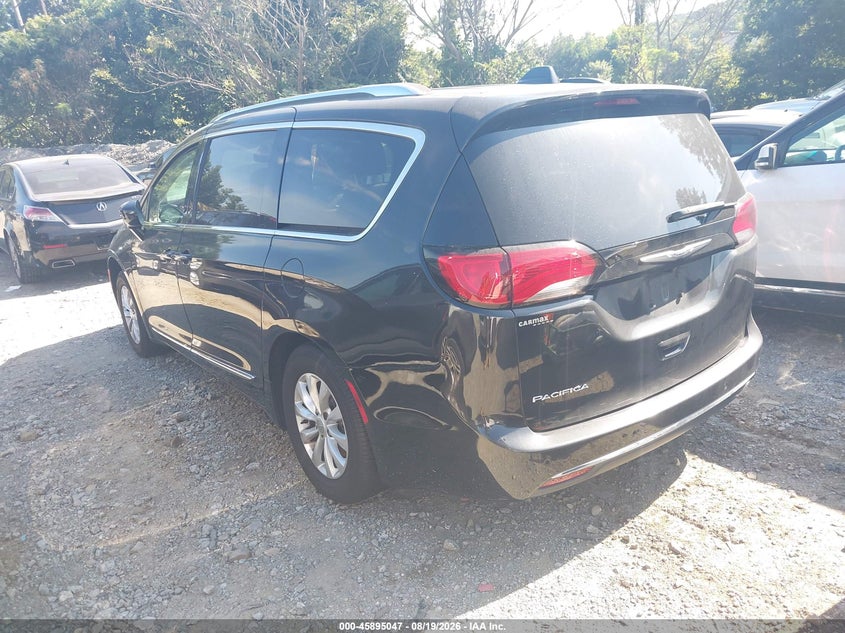 Vin: 2c4rc1bg1kr526189, lot: 46394108, chrysler pacifica touring l 20193
