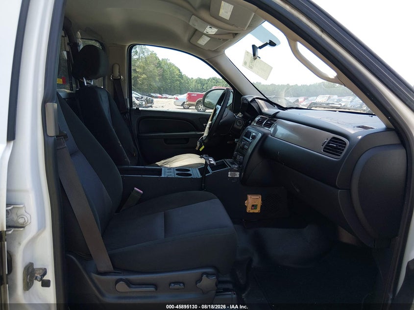CHEVROLET TAHOE 2013 VIN 1GNLC2E00DR290872