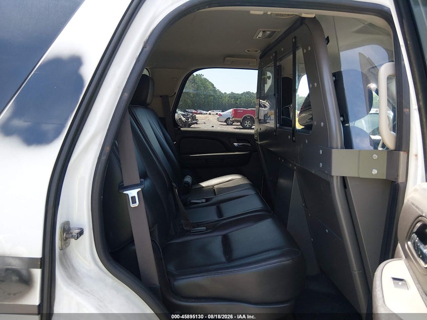 CHEVROLET TAHOE 2013 VIN 1GNLC2E00DR290872