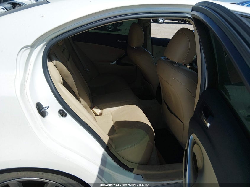 2006 LEXUS IS SEDAN 2.5L V-6 DI, DOHC, VVT, 204HP