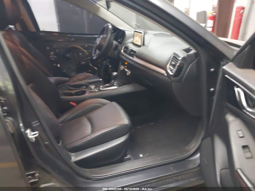 MAZDA MAZDA3 2014 VIN JM1BM1V39E1129555