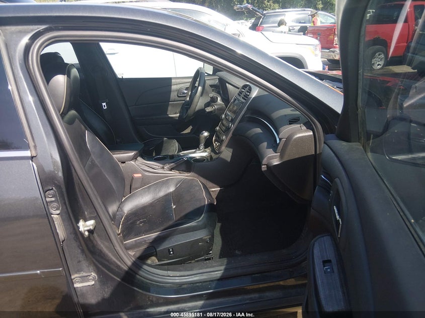 2014 CHEVROLET MALIBU auction photo 5