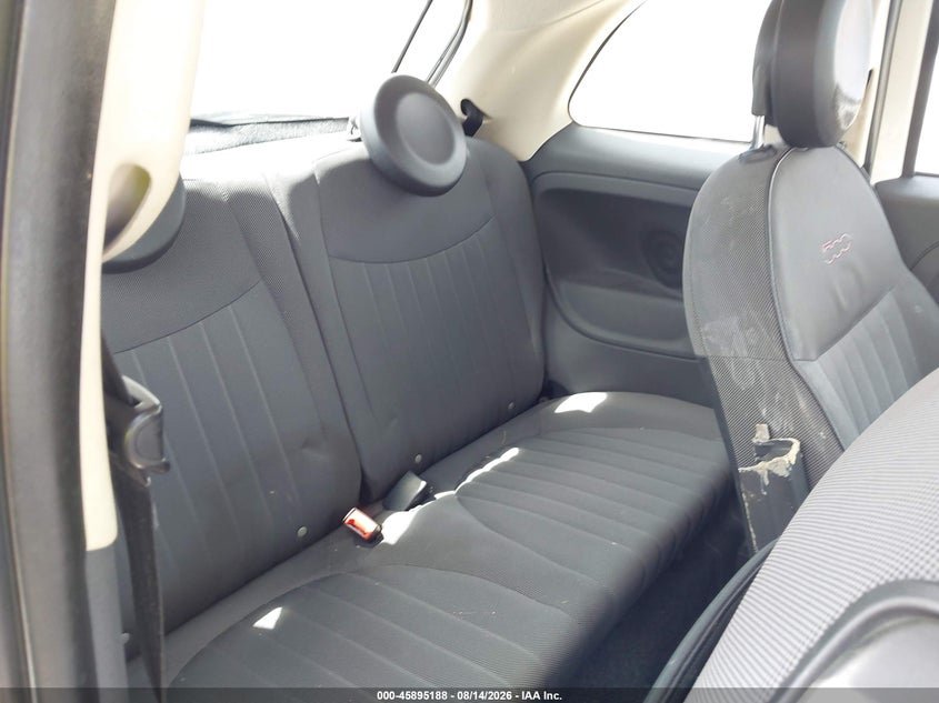 2012 FIAT 500 auction photo 8