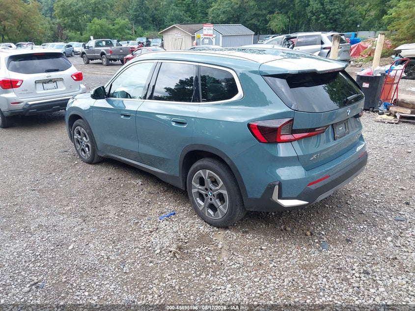 2023 BMW X1 auction photo 3
