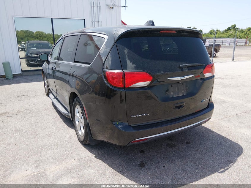 2018 CHRYSLER PACIFICA HYBRID auction photo 3
