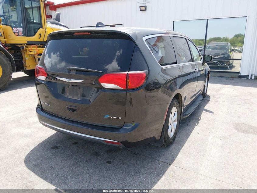 2018 CHRYSLER PACIFICA HYBRID auction photo 4