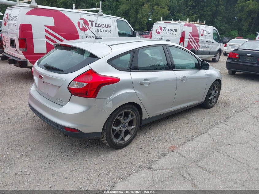 2014 FORD FOCUS auction photo 4