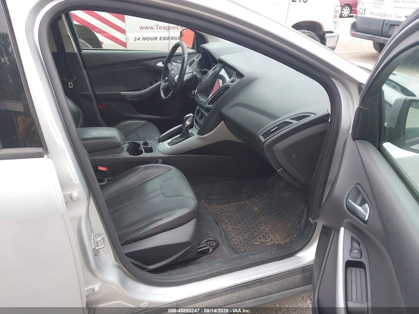 2014 FORD FOCUS auction photo 5