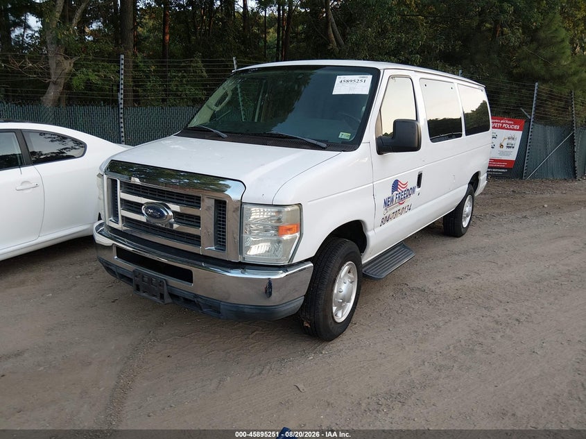 2013 FORD E-350 SUPER DUTY auction photo 2