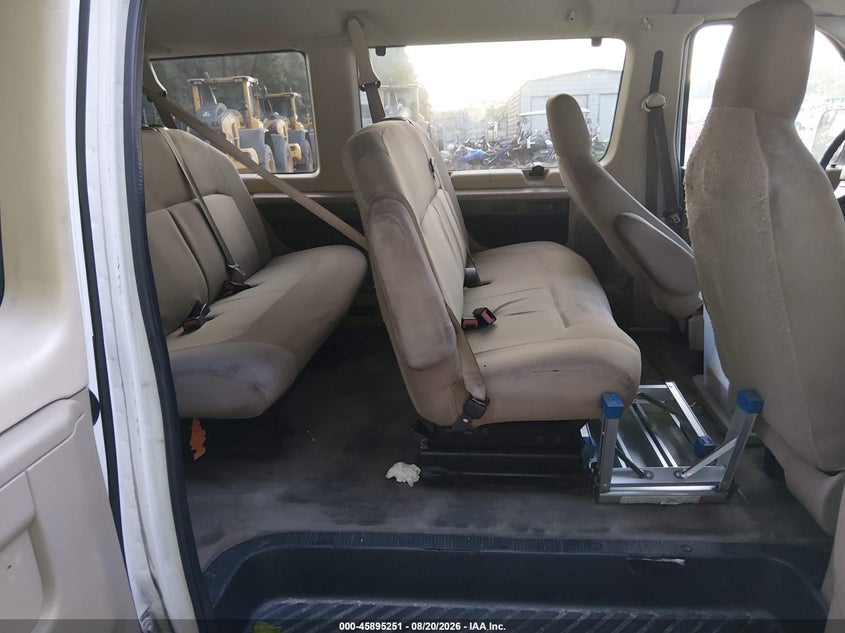 2013 FORD E-350 SUPER DUTY auction photo 8