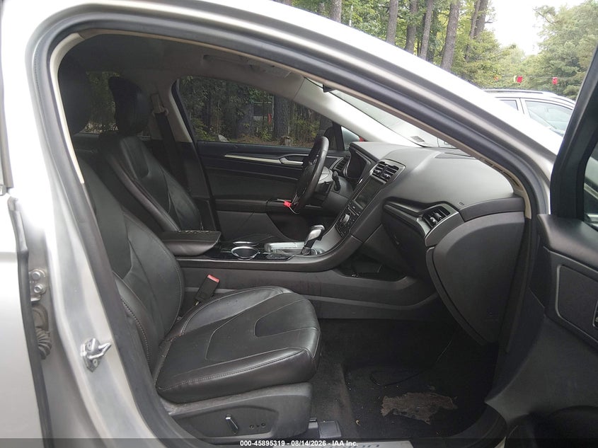 2013 FORD FUSION auction photo 5