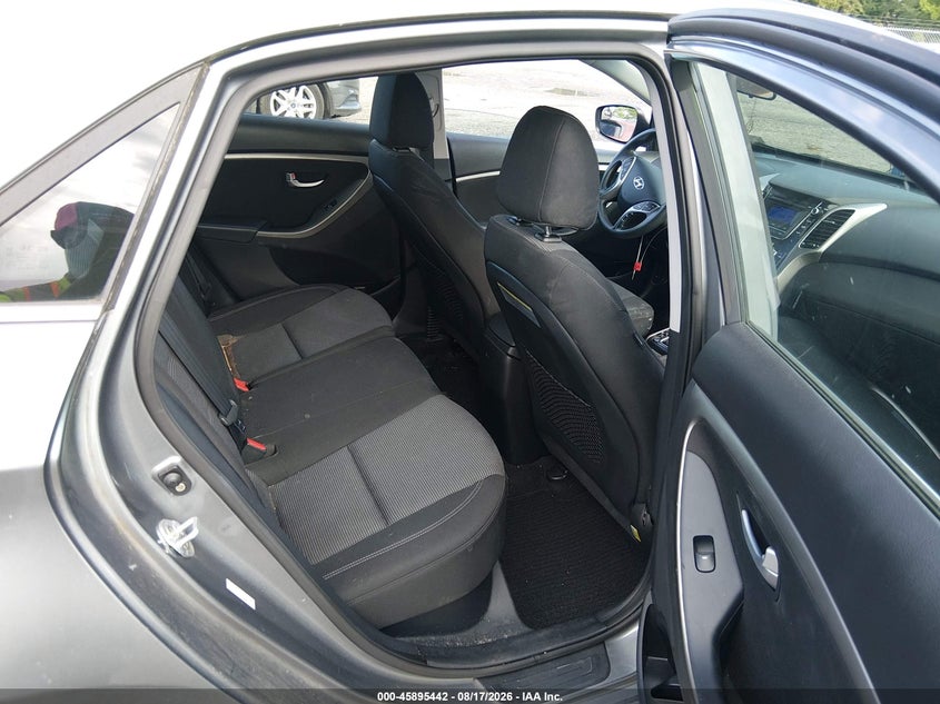 2016 HYUNDAI ELANTRA GT auction photo 8