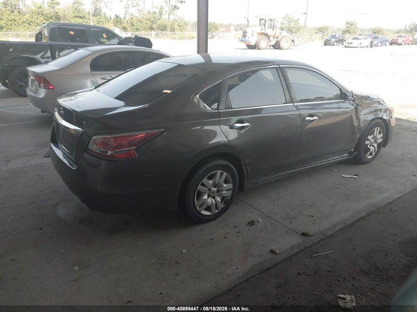 2015 NISSAN ALTIMA auction photo 4