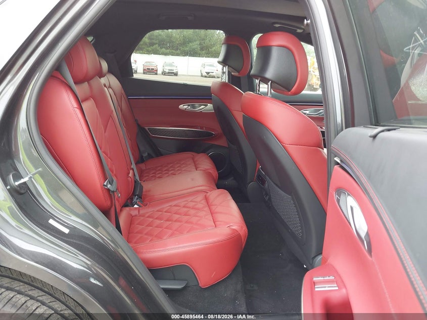 2026 GENESIS GV70 auction photo 8