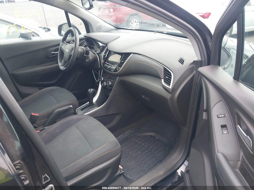 2019 CHEVROLET TRAX auction photo 5