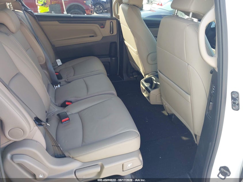 2023 HONDA ODYSSEY auction photo 8
