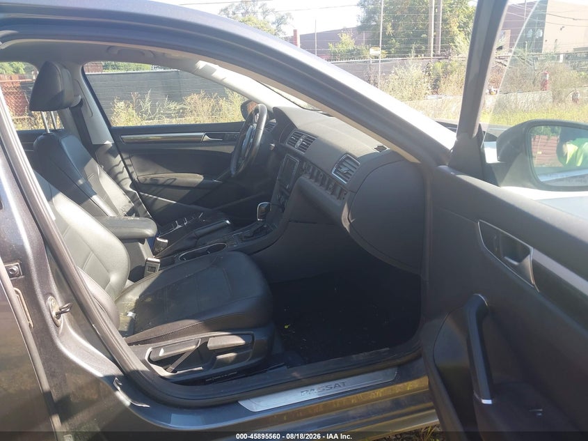 VOLKSWAGEN PASSAT 2016 VIN 1VWBS7A30GC058233