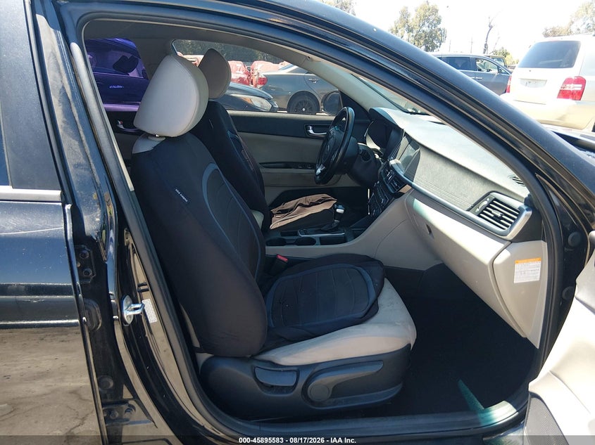 2017 KIA OPTIMA HYBRID auction photo 5