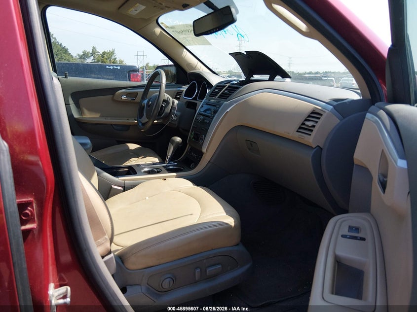 2012 CHEVROLET TRAVERSE auction photo 5