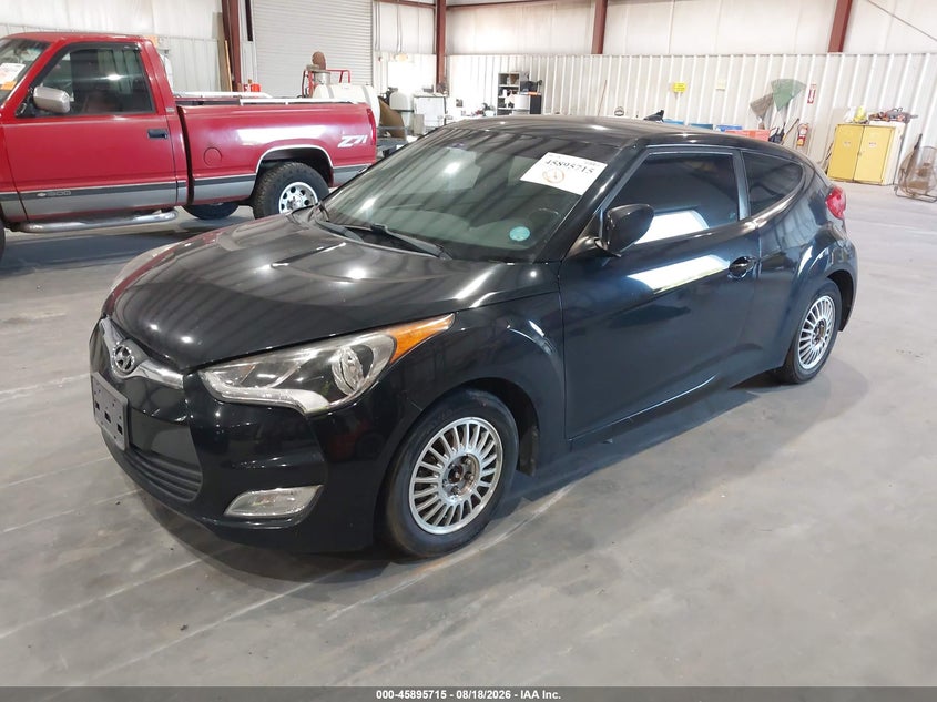2017 HYUNDAI VELOSTER auction photo 2