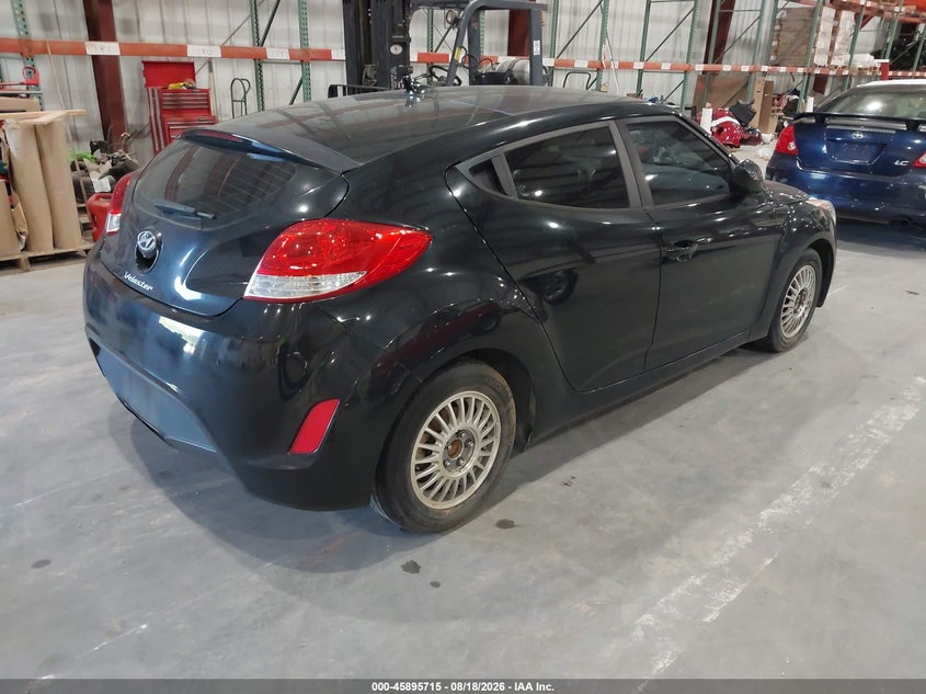2017 HYUNDAI VELOSTER auction photo 4