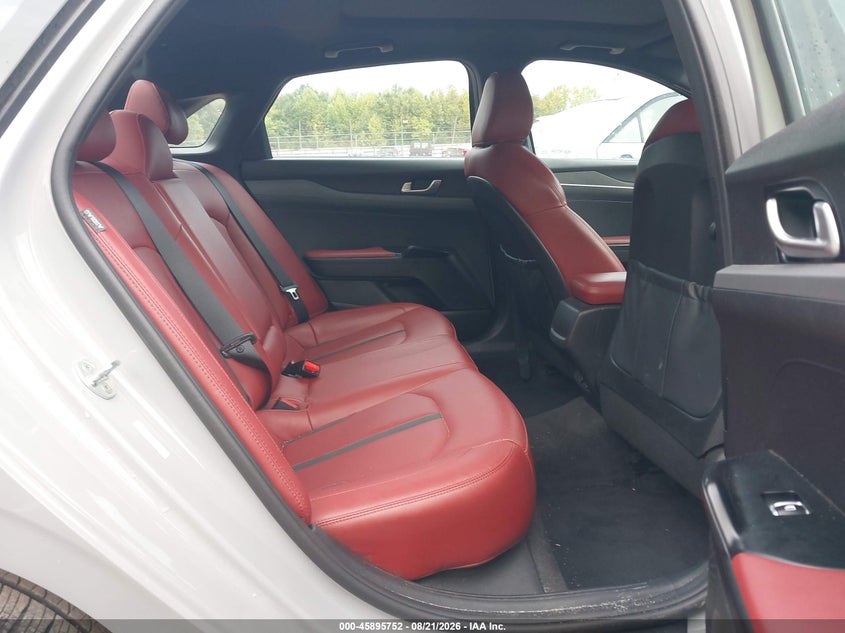 KIA K5 2021 VIN 5XXG64J28MG010896