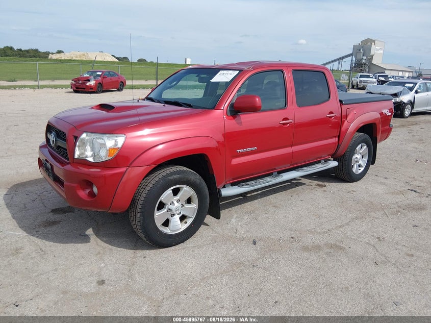 2011 Toyota Tacoma, Storm Damage, IAAI, VIN 3TMLU4EN8BM069595 — photo 2
