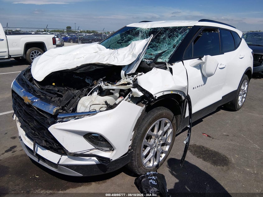 2023 Chevrolet Blazer, Front End, IAAI, VIN 3GNKBCR43PS220429 — photo 2