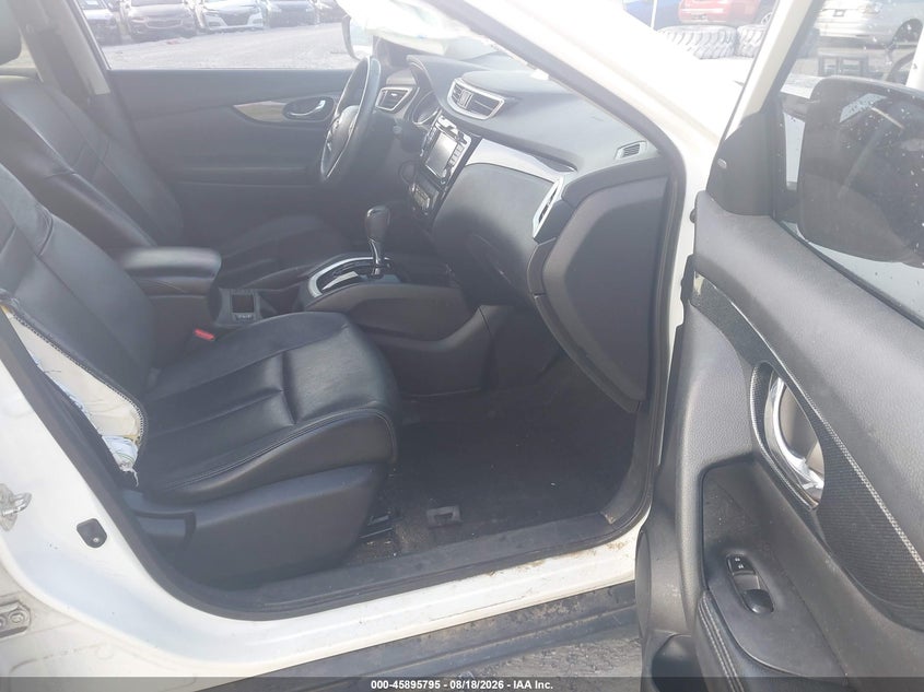 2014 NISSAN ROGUE auction photo 5
