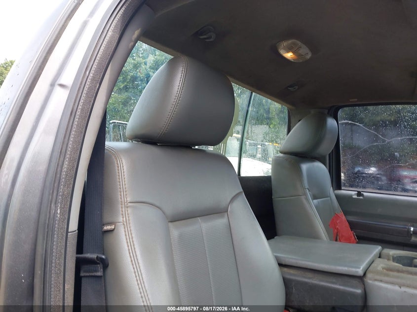 2012 FORD F-250 auction photo 8