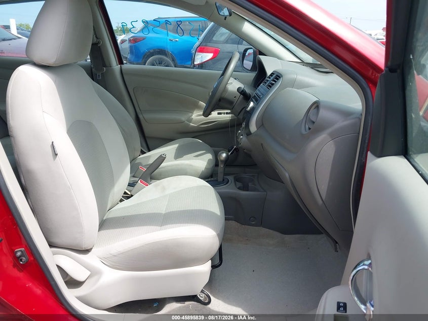 2013 NISSAN VERSA auction photo 5