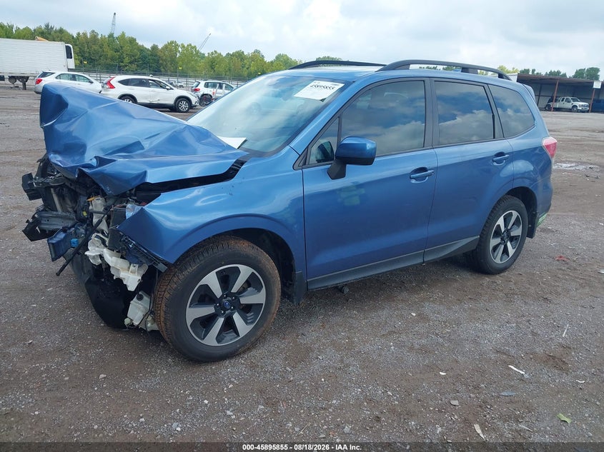2018 SUBARU FORESTER auction photo 2