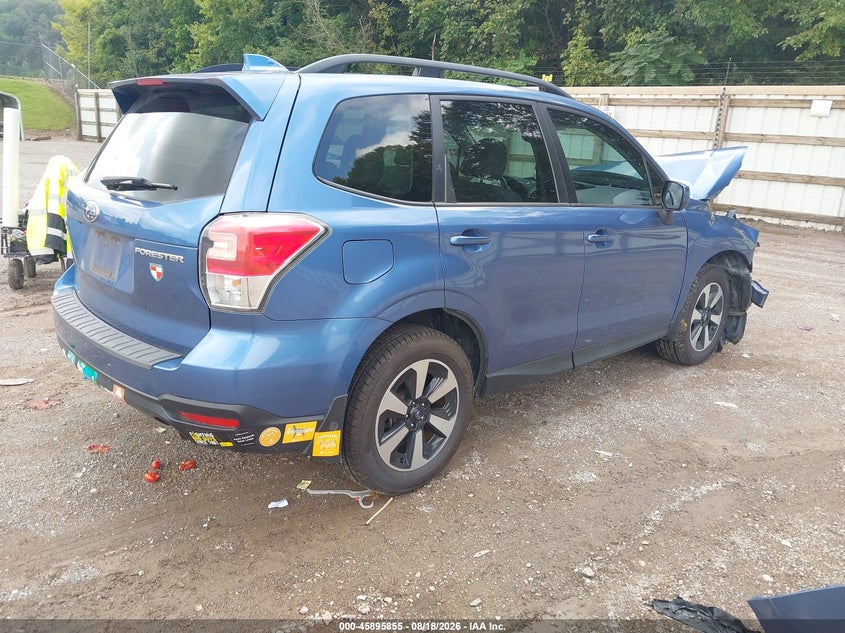 2018 SUBARU FORESTER auction photo 4