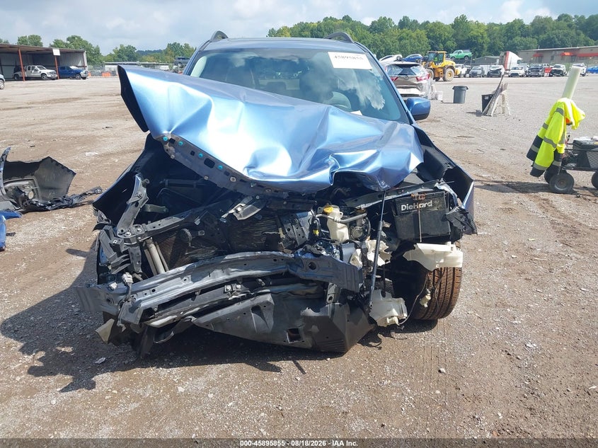 2018 SUBARU FORESTER auction photo 6