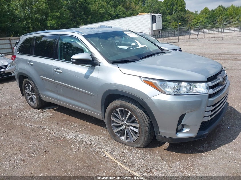 2018 TOYOTA HIGHLANDER auction photo 1