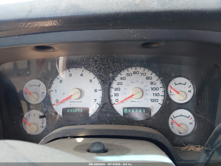 DODGE RAM 1500 2002 VIN 1D7HA18Z92J260697