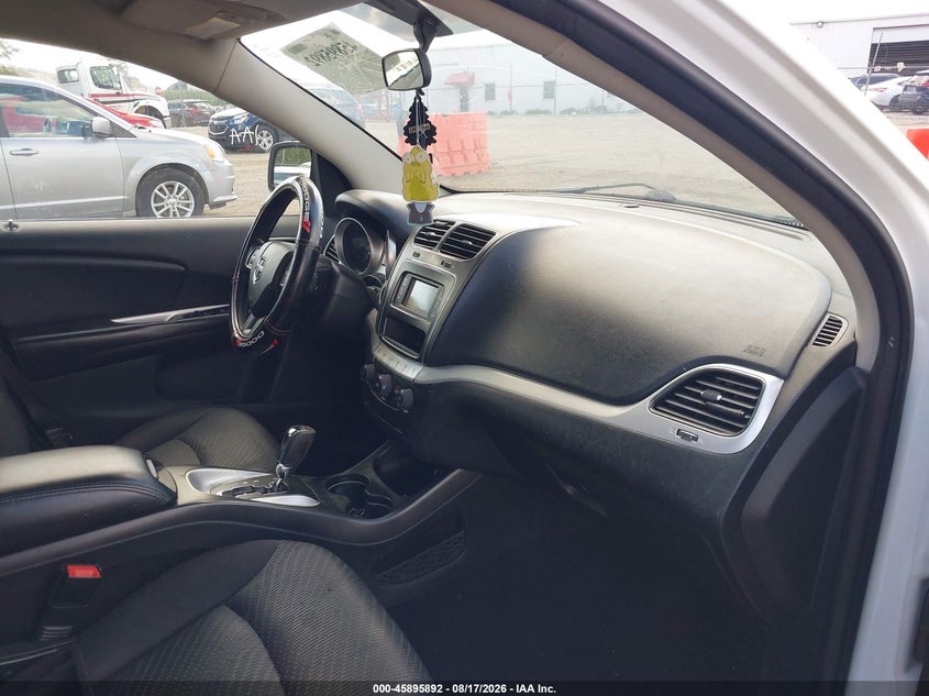 2014 DODGE JOURNEY auction photo 5