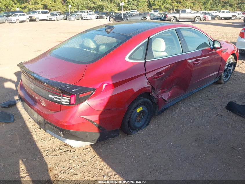 2024 HYUNDAI SONATA auction photo 4
