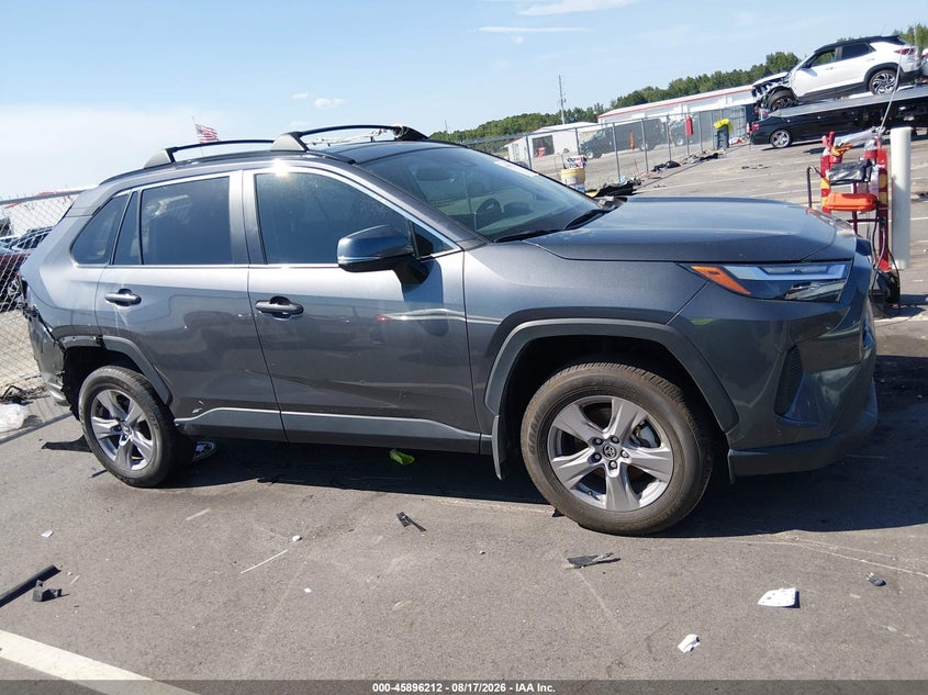 TOYOTA RAV4 - zdjęcie 14